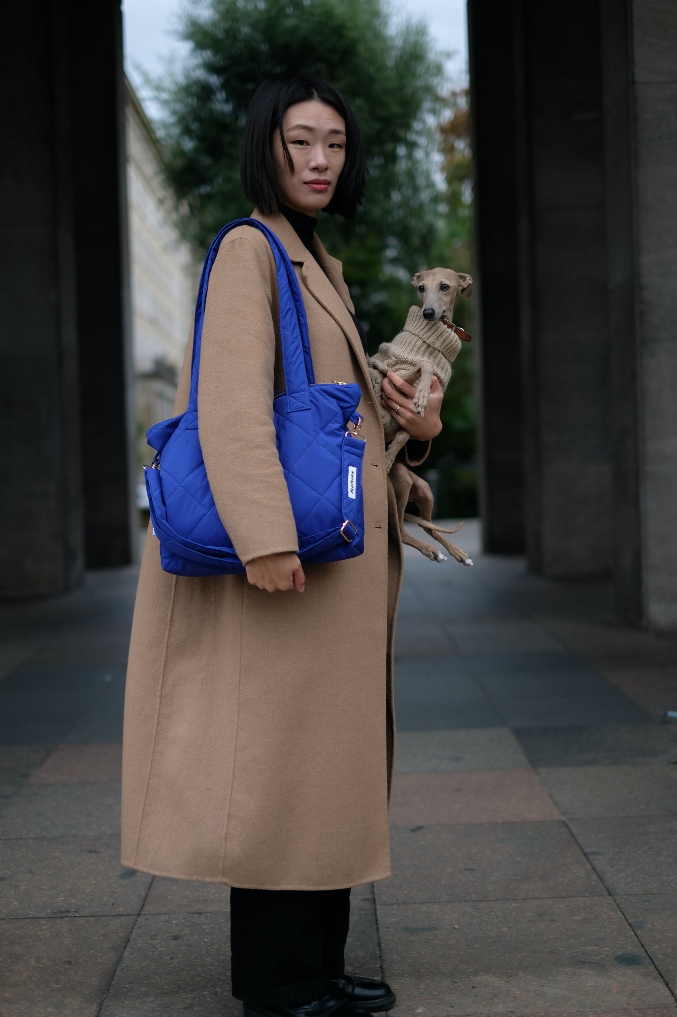 Kamping Studios Everyday-Stepptasche, blau, am Model