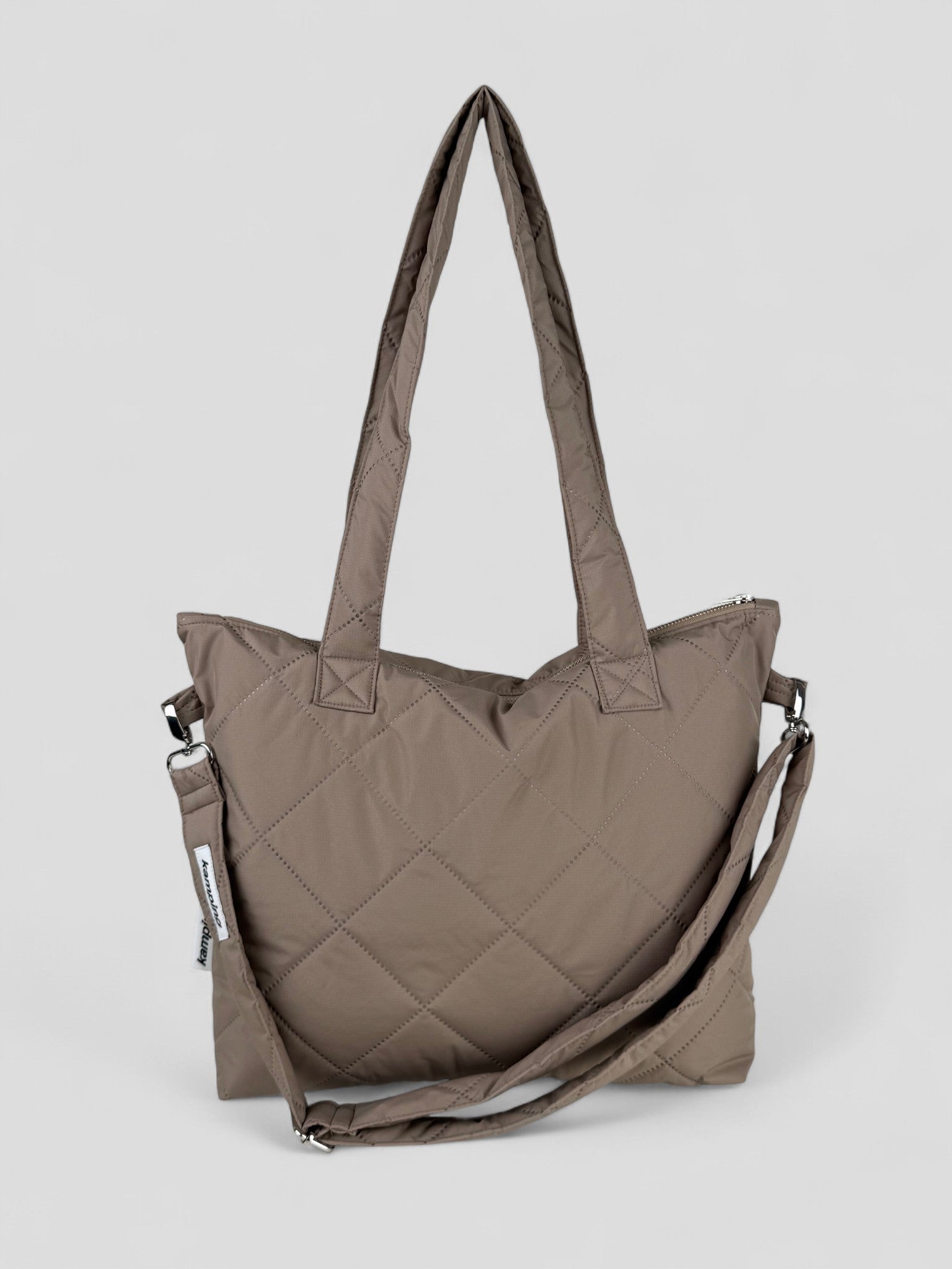 Kamping Studios Everyday-Stepptasche, beige, Produktfoto, Vorderansicht mit Gurt
