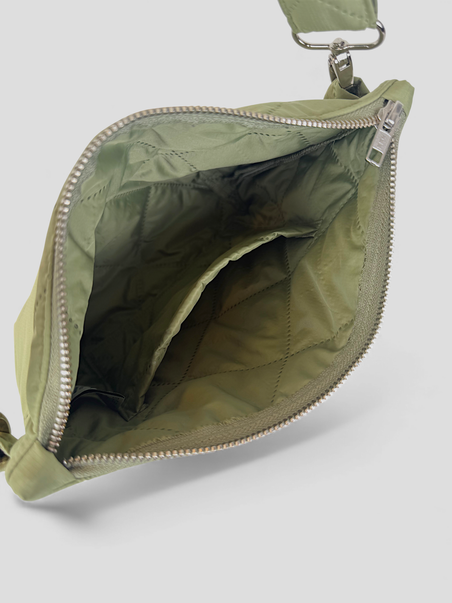 City-Kamp Gesteppte Bauchtasche - Matcha Grün
