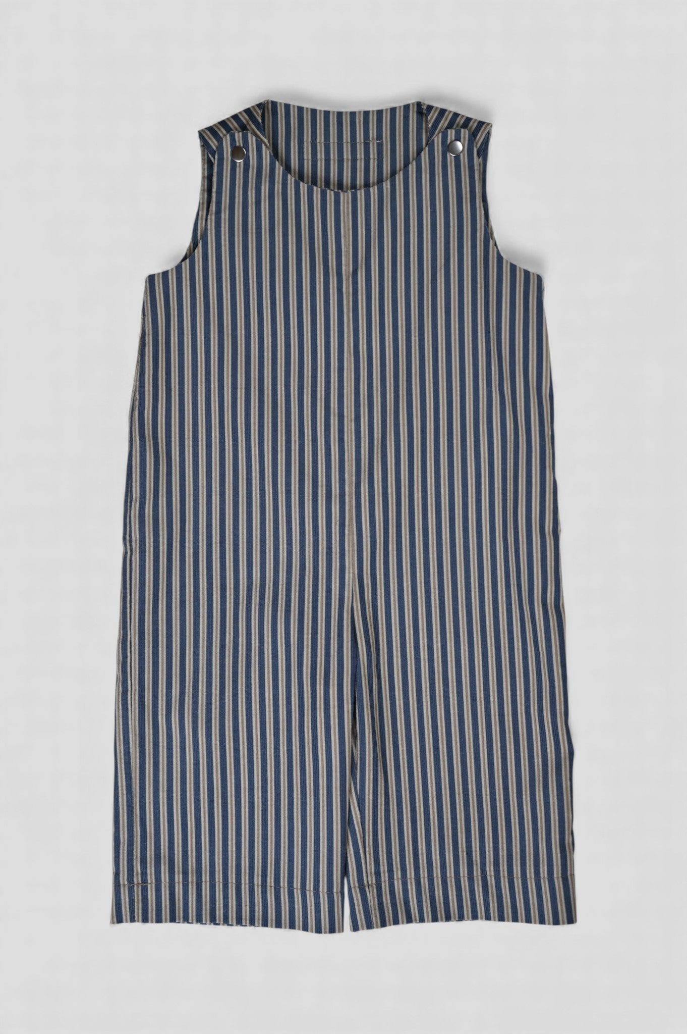 Kamping Studios Baby Overall und Strampler aus Cord, gestreift beige-blau, Produktfoto, Vorderseite