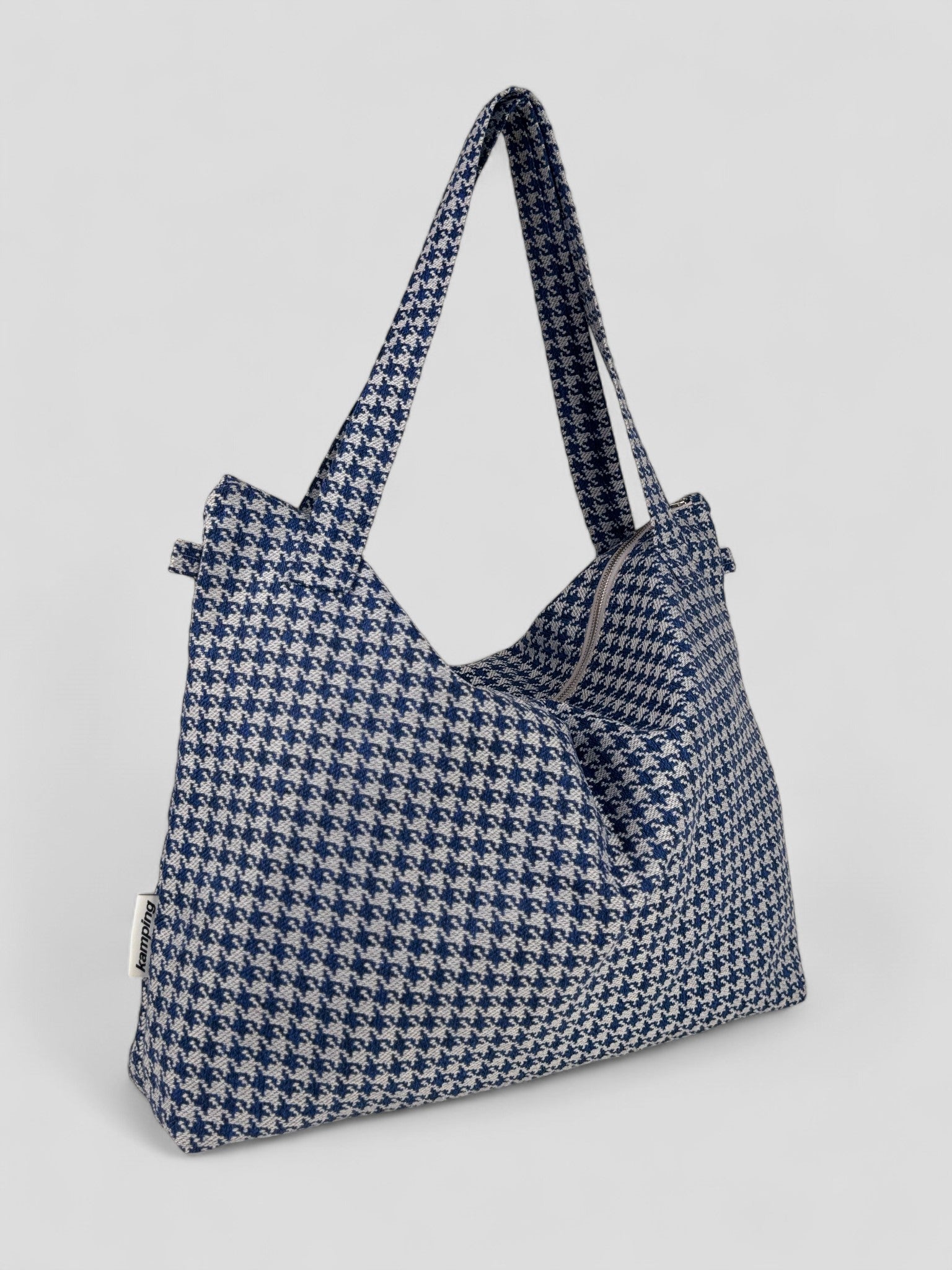 kamping studios mombag und weekender in blau-kariert, Produktfoto Seitenansicht 