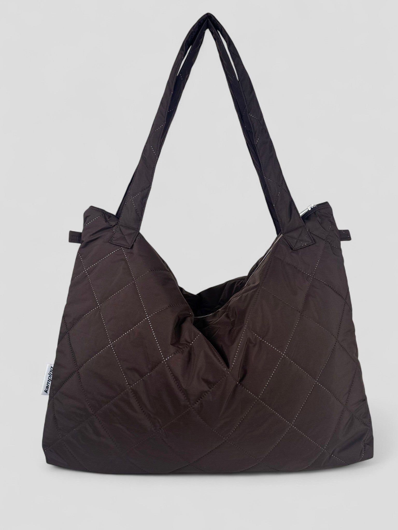 Kamping Studios Mom-Bag und Weekender in braun, Produktfoto Vorderansicht 