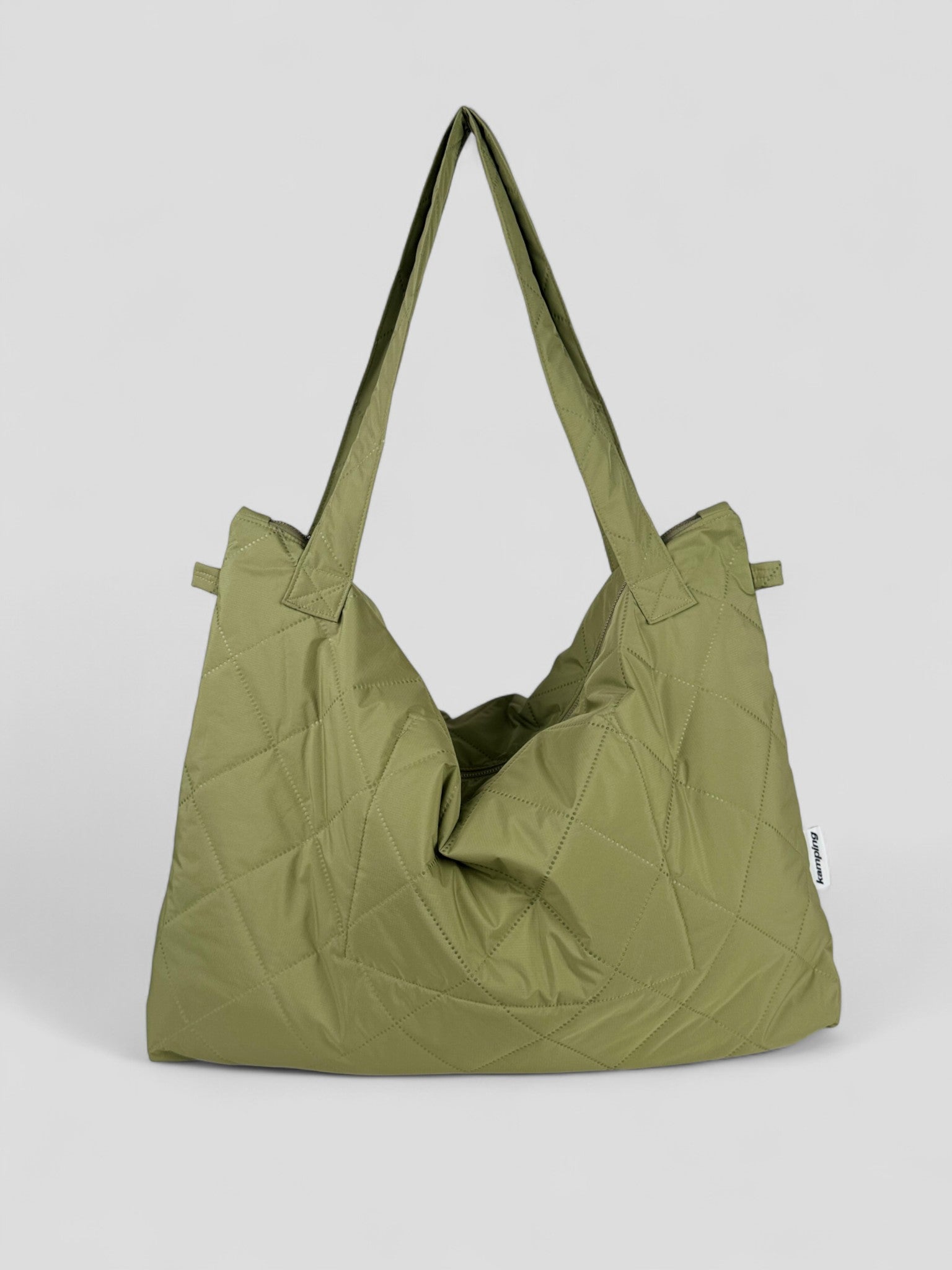 Kamping Studios Mom-Bag und Weekender in Matcha-gruen, Produktfoto Rueckseite