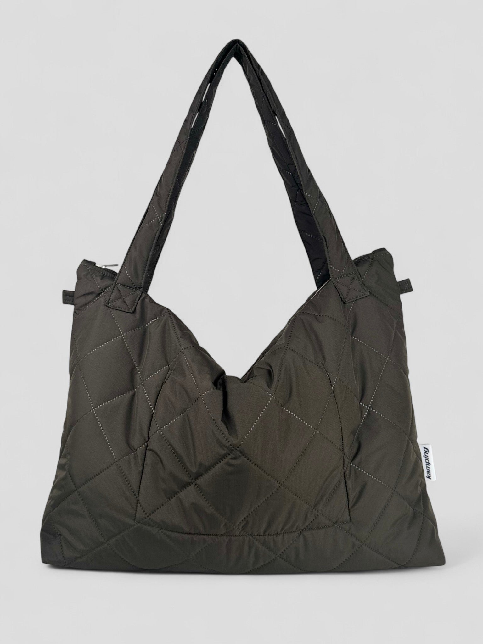 Kamping Studios Mom-Bag und Weekender olive-gruen, Produktfoto Rueckseite