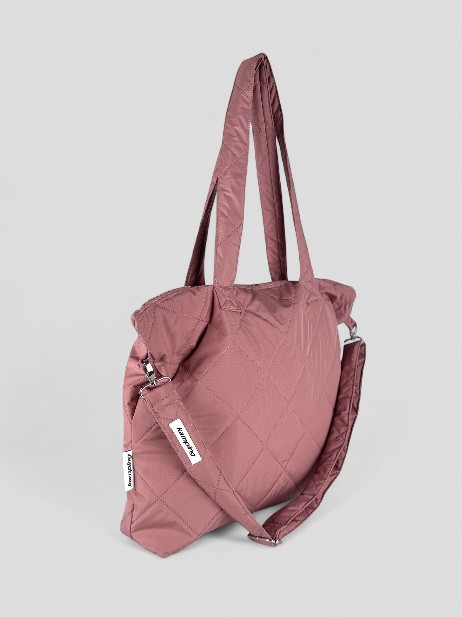 Kamping Studios Shopper rose-pink, Produktfoto mit Schultergurt, Seitenansicht