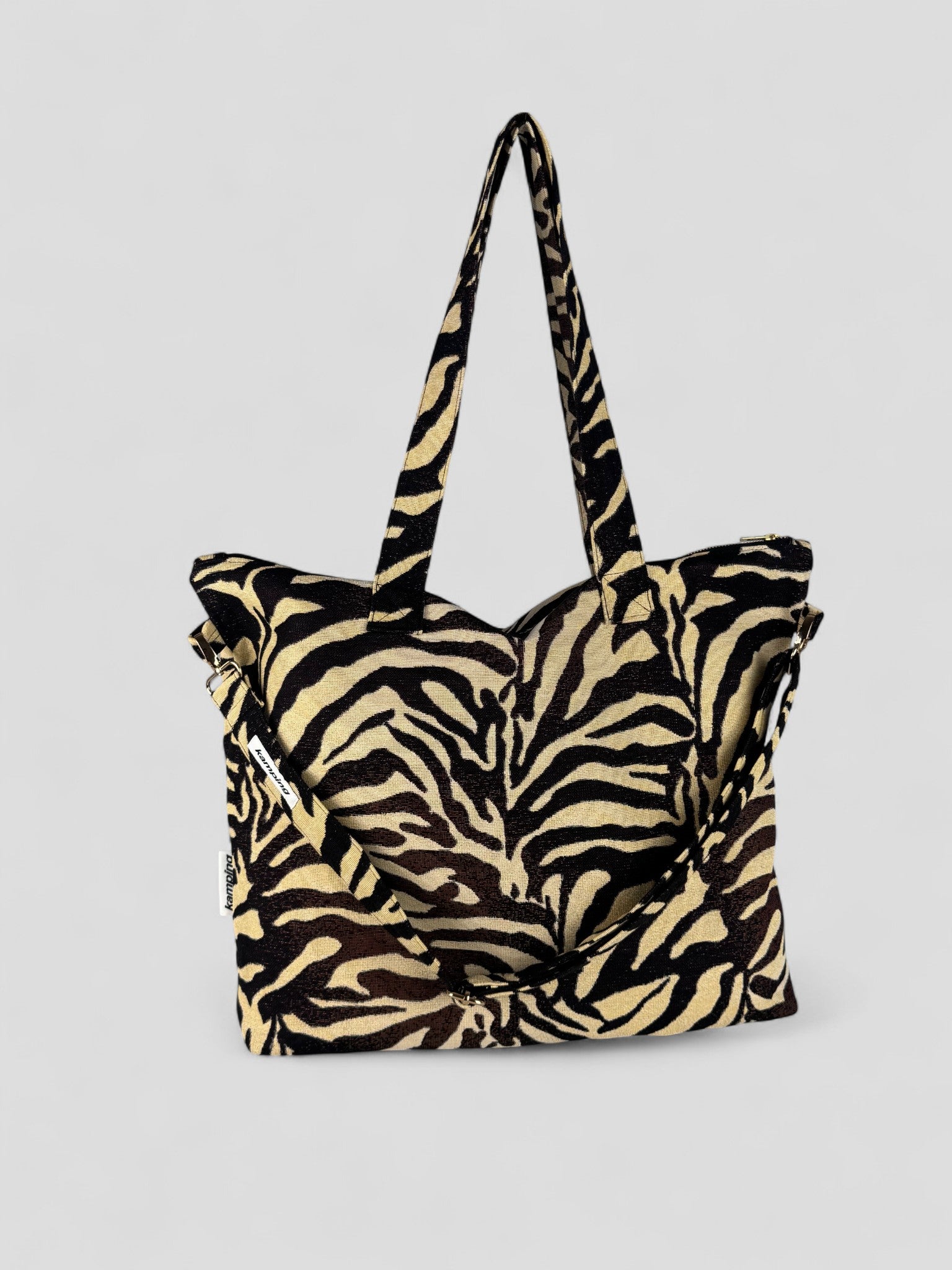 Kamping Studios Shopper zebra-muster, Produktfoto, Vorderansicht mit Schultergurt