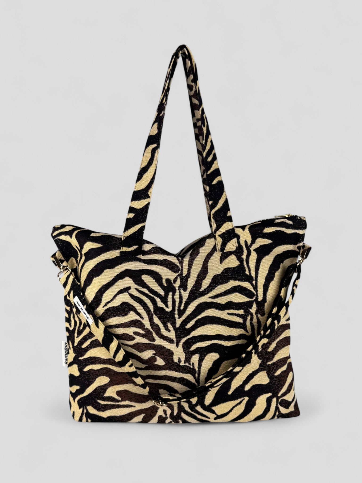Kamping Studios Shopper zebra-muster, Produktfoto, Vorderansicht mit Schultergurt 1